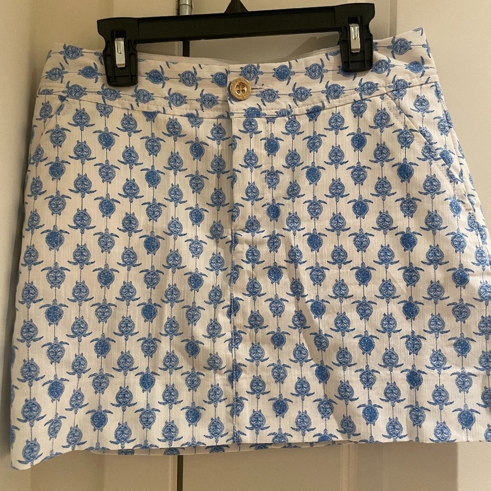 Lilly Pulitzer Blue and White Turtle Skort